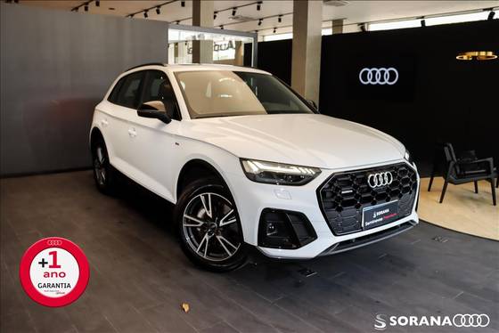 AUDI Q5 2.0 55 TFSIE PHEV PERFORMANCE BLACK QUATTRO S TRONIC AUDI Q5 2.0 55 TFSIE PHEV PERFORMANCE BLACK QUATTRO S TRONIC